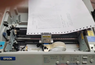 批发各种打印机，专业维修各品牌复印机、打印机。